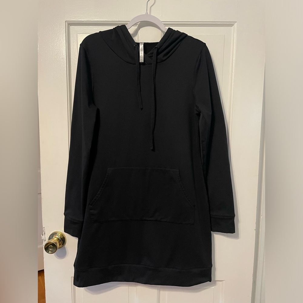 Medium Black Fabletics Long Sleeve Hooded Dress